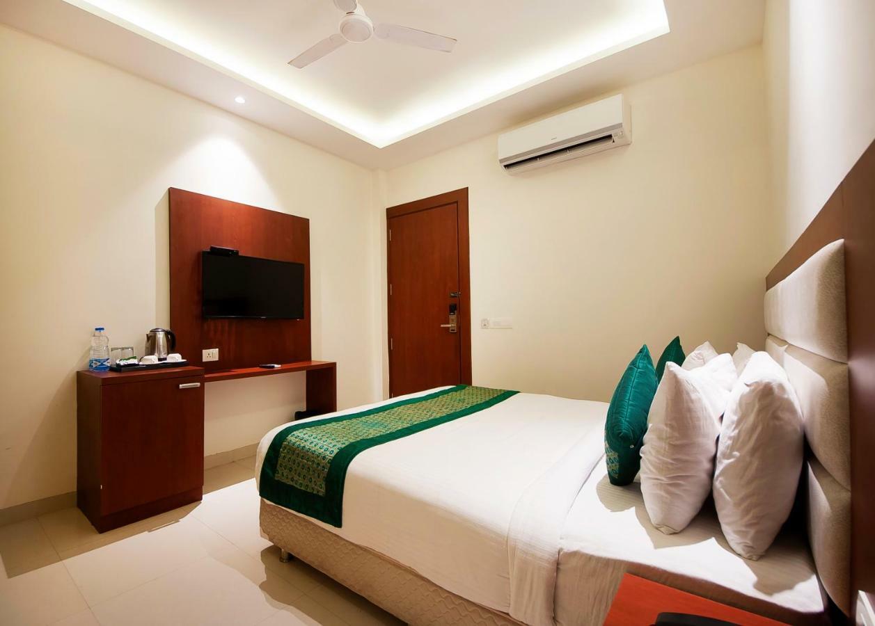 Hotel Z Suites- Delhi Igi Airport New Delhi Eksteriør billede